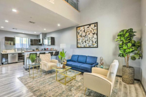 Chic Pet-Friendly Townhome Near Papago Park!